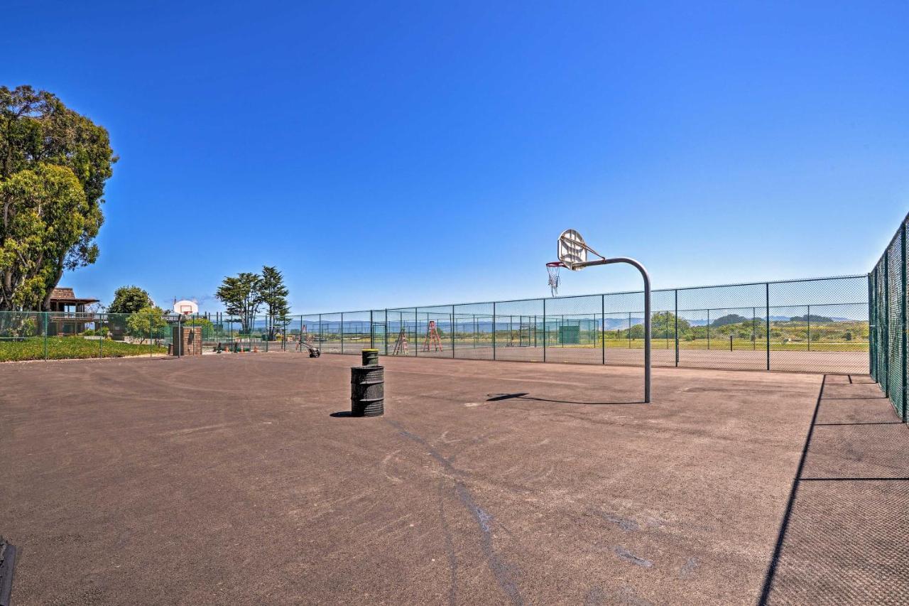 Beachfront Condo With Monterey Bay Views! Уотсънвил Екстериор снимка