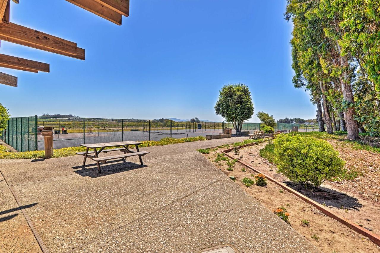 Beachfront Condo With Monterey Bay Views! Уотсънвил Екстериор снимка